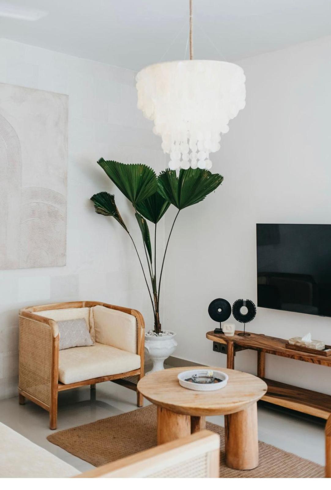 Turan Casa Auri Seminyak Villa Buitenkant foto