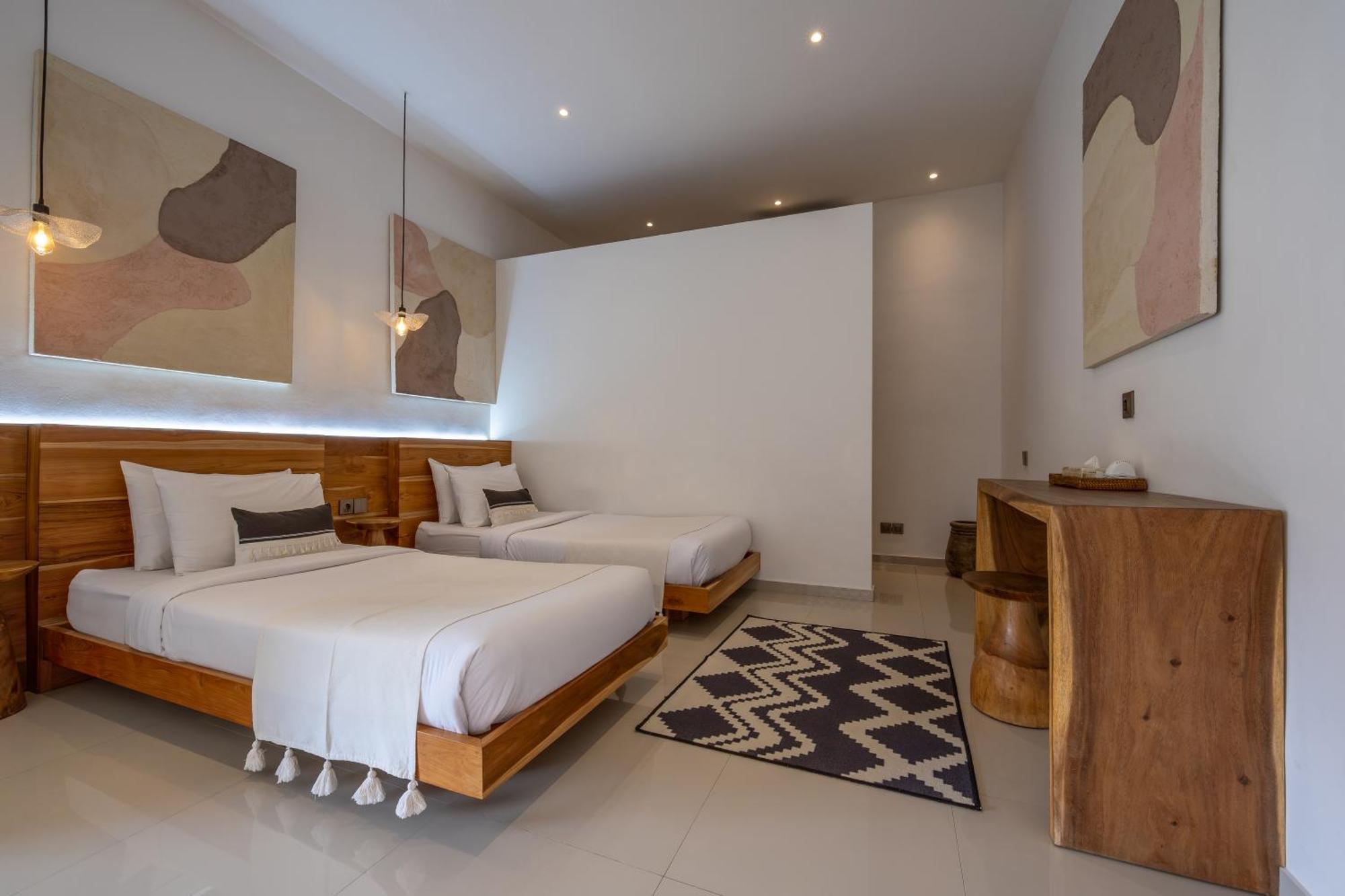 Turan Casa Auri Seminyak Villa Buitenkant foto