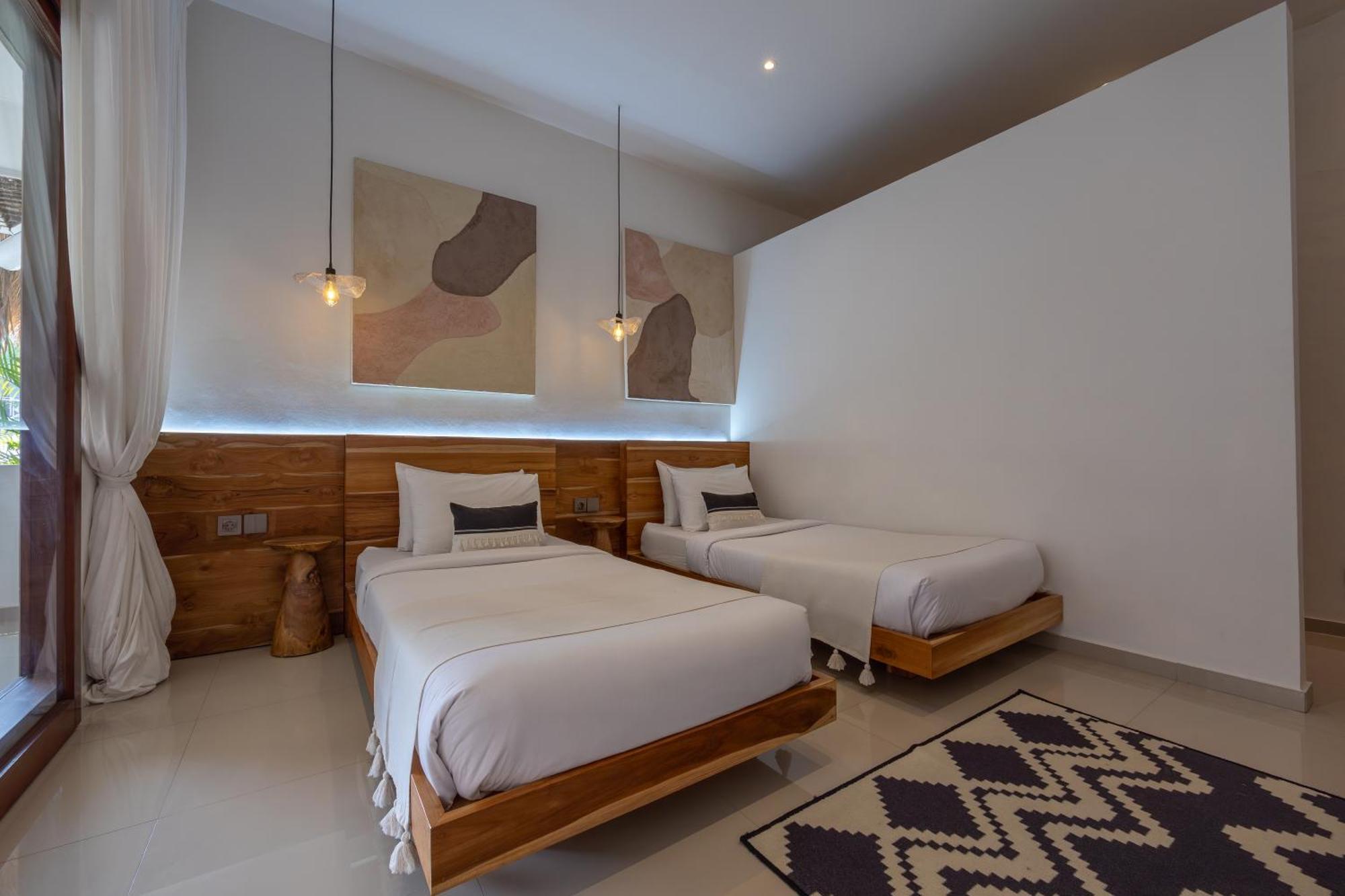 Turan Casa Auri Seminyak Villa Buitenkant foto