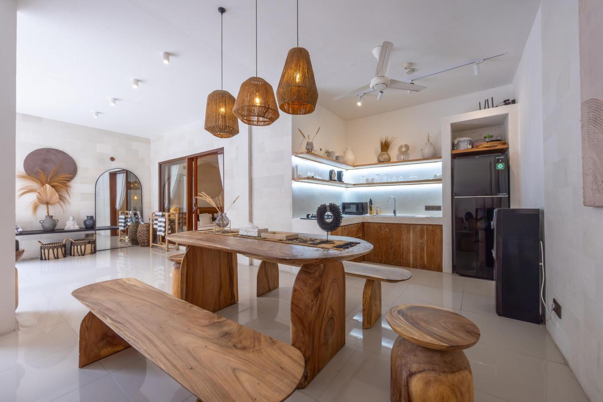 Turan Casa Auri Seminyak Villa Buitenkant foto