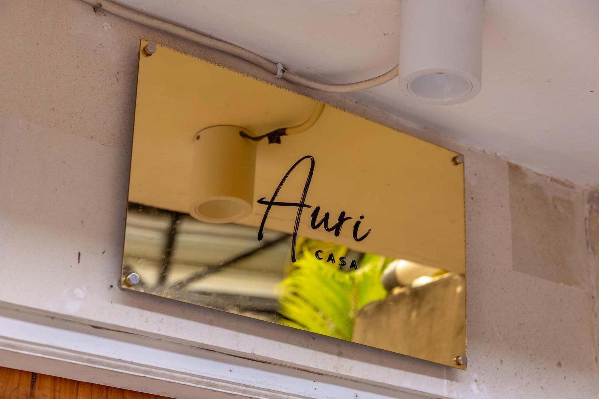 Turan Casa Auri Seminyak Villa Buitenkant foto